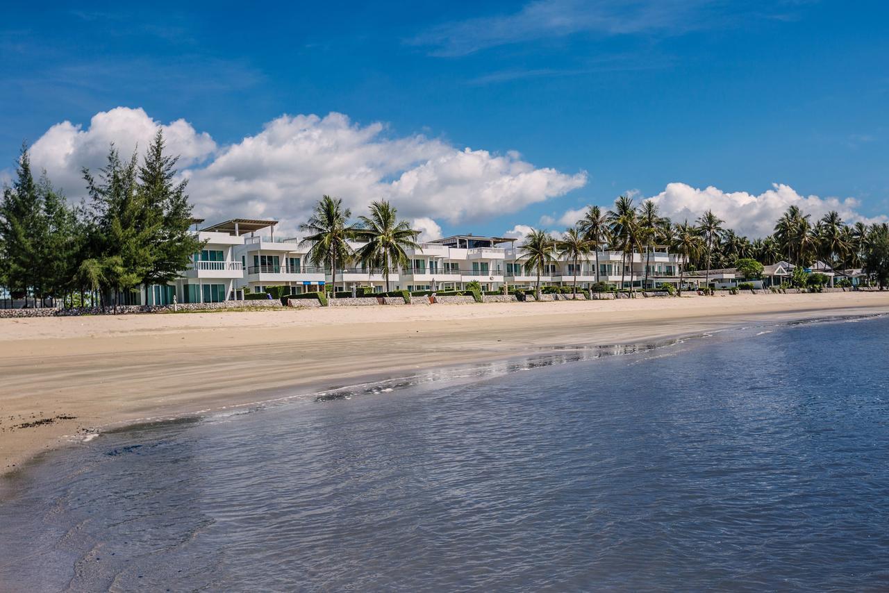 Absolute Beachfront villa Ban Huai Yang Extérieur photo